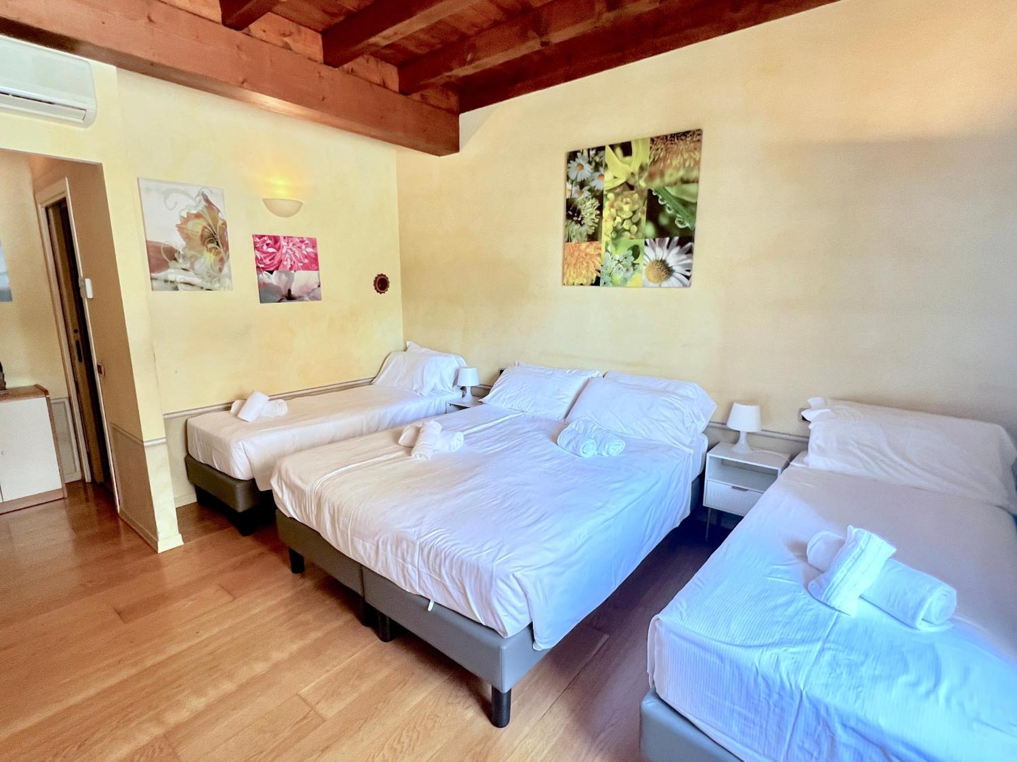 Residence Corte Ferrari -Ciao Vacanze- Moniga del Garda Exterior photo